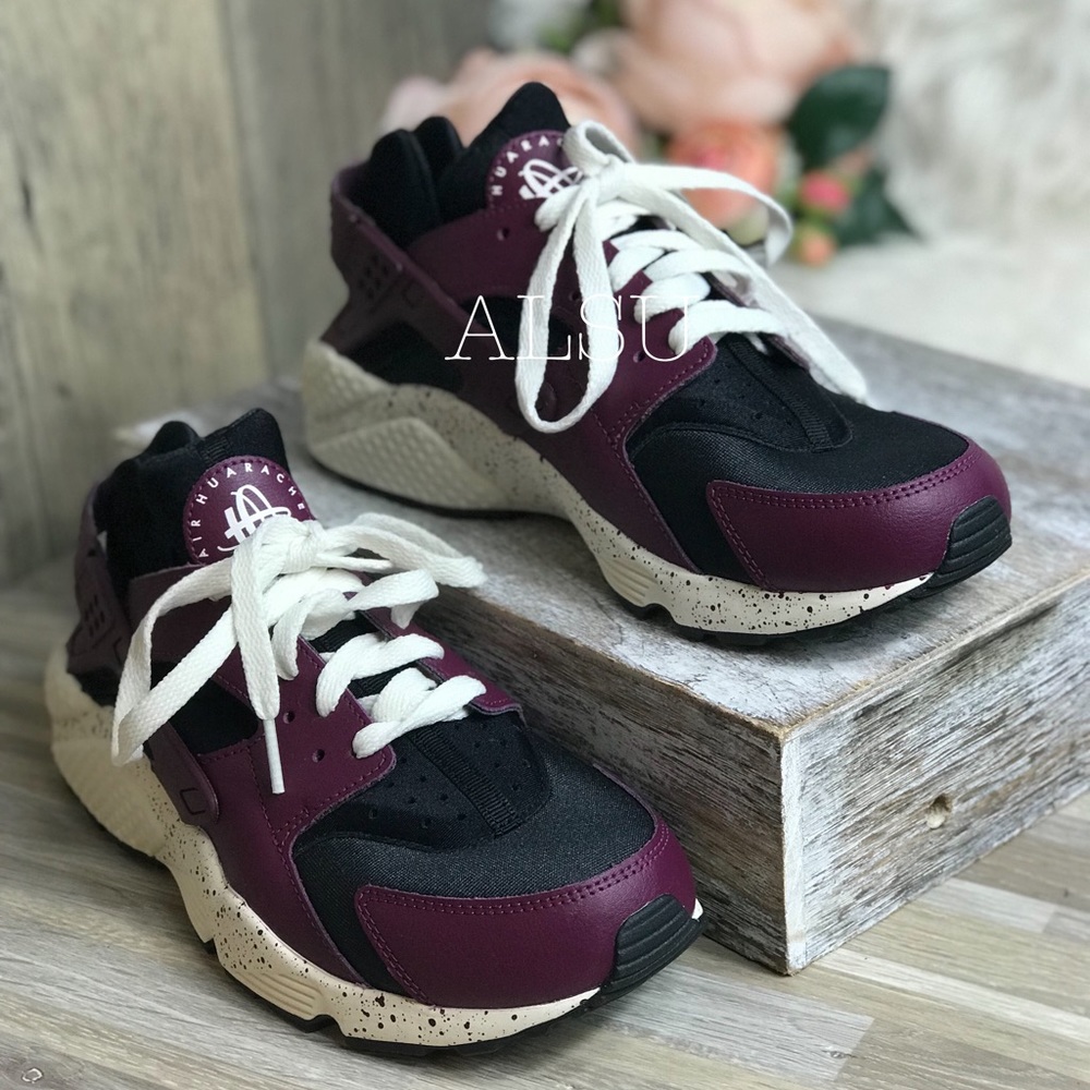 NWT NikeID Huarache Run Burgundy B/W Dots W AUTHEN - Picture 6 of 8